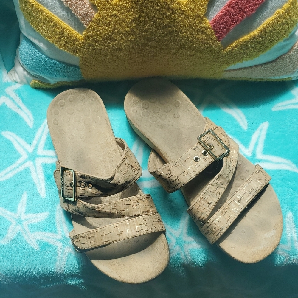 Vionic Tan Sandals with Contoured Footbed